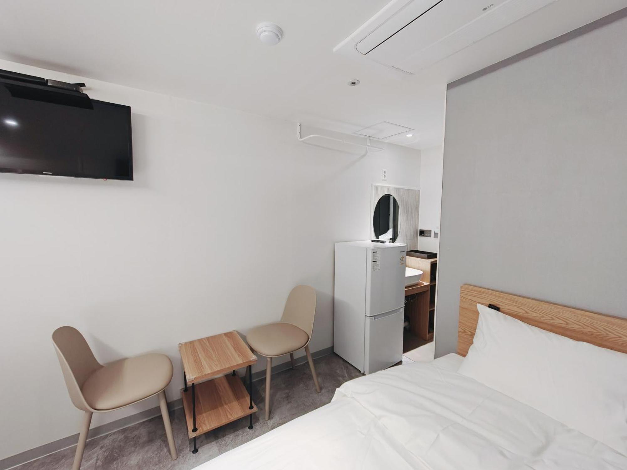 L Hostel Seoul Exterior photo