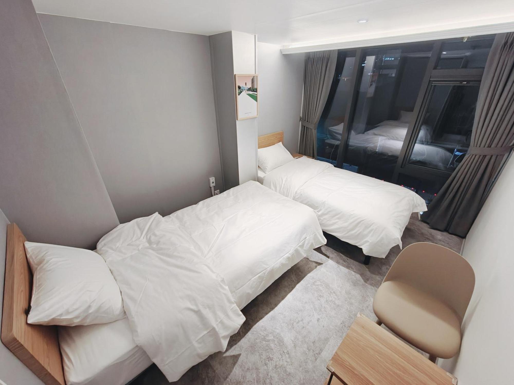 L Hostel Seoul Exterior photo