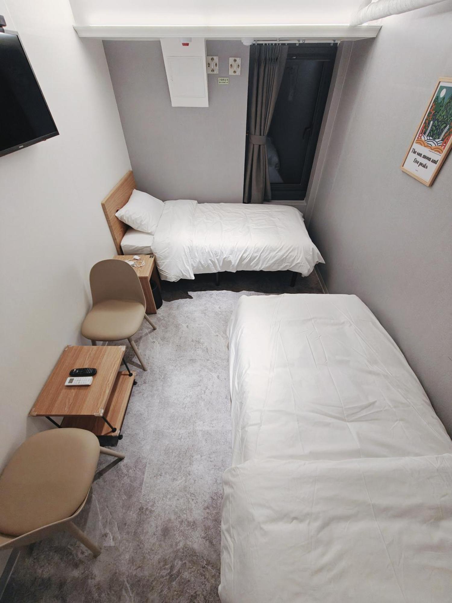 L Hostel Seoul Exterior photo