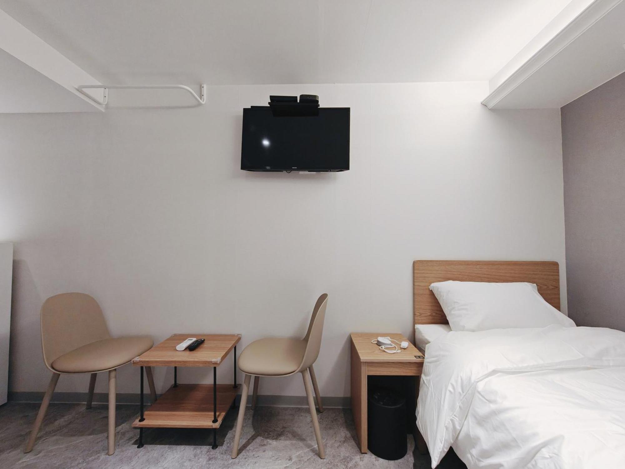 L Hostel Seoul Exterior photo