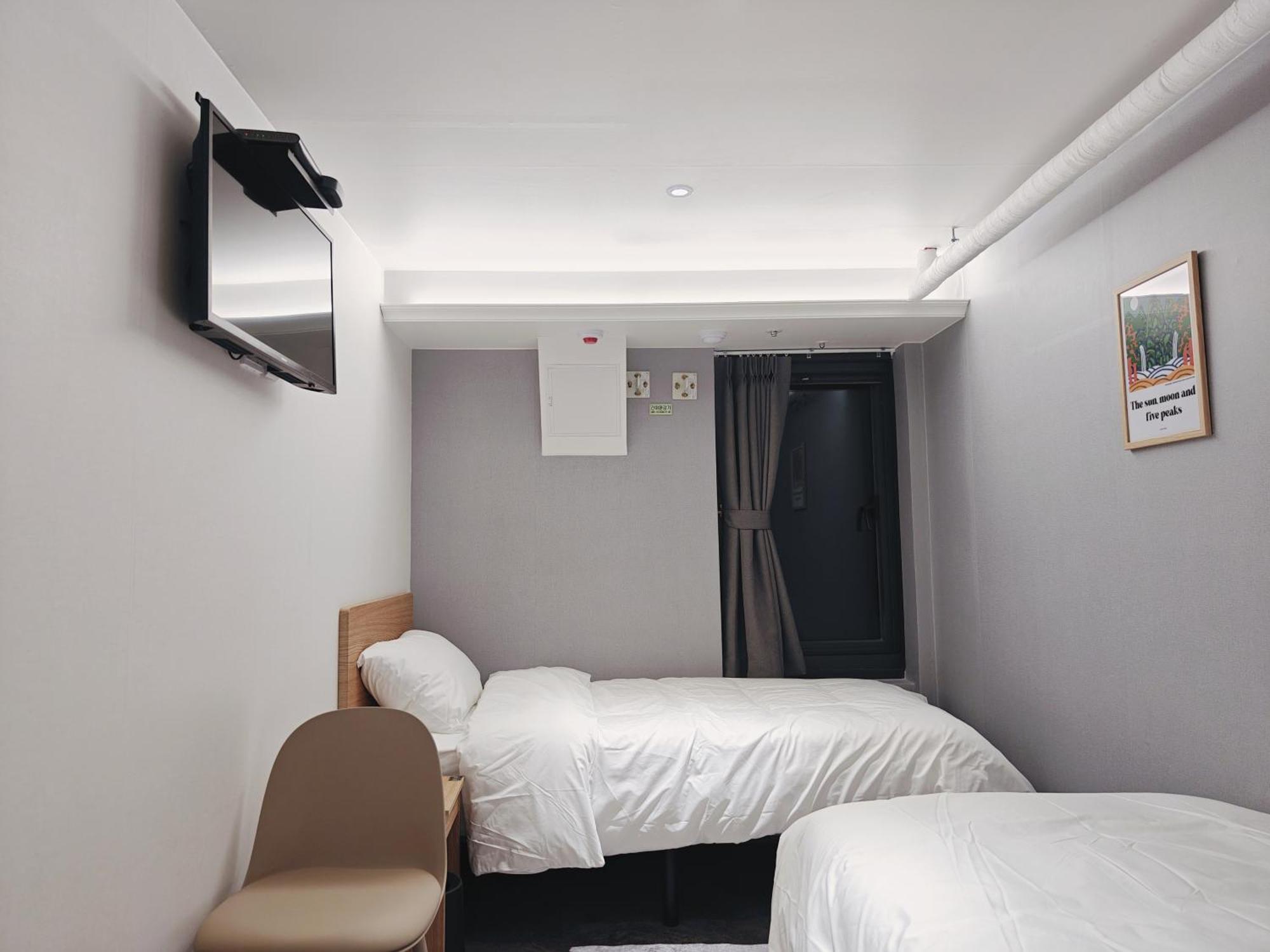 L Hostel Seoul Exterior photo