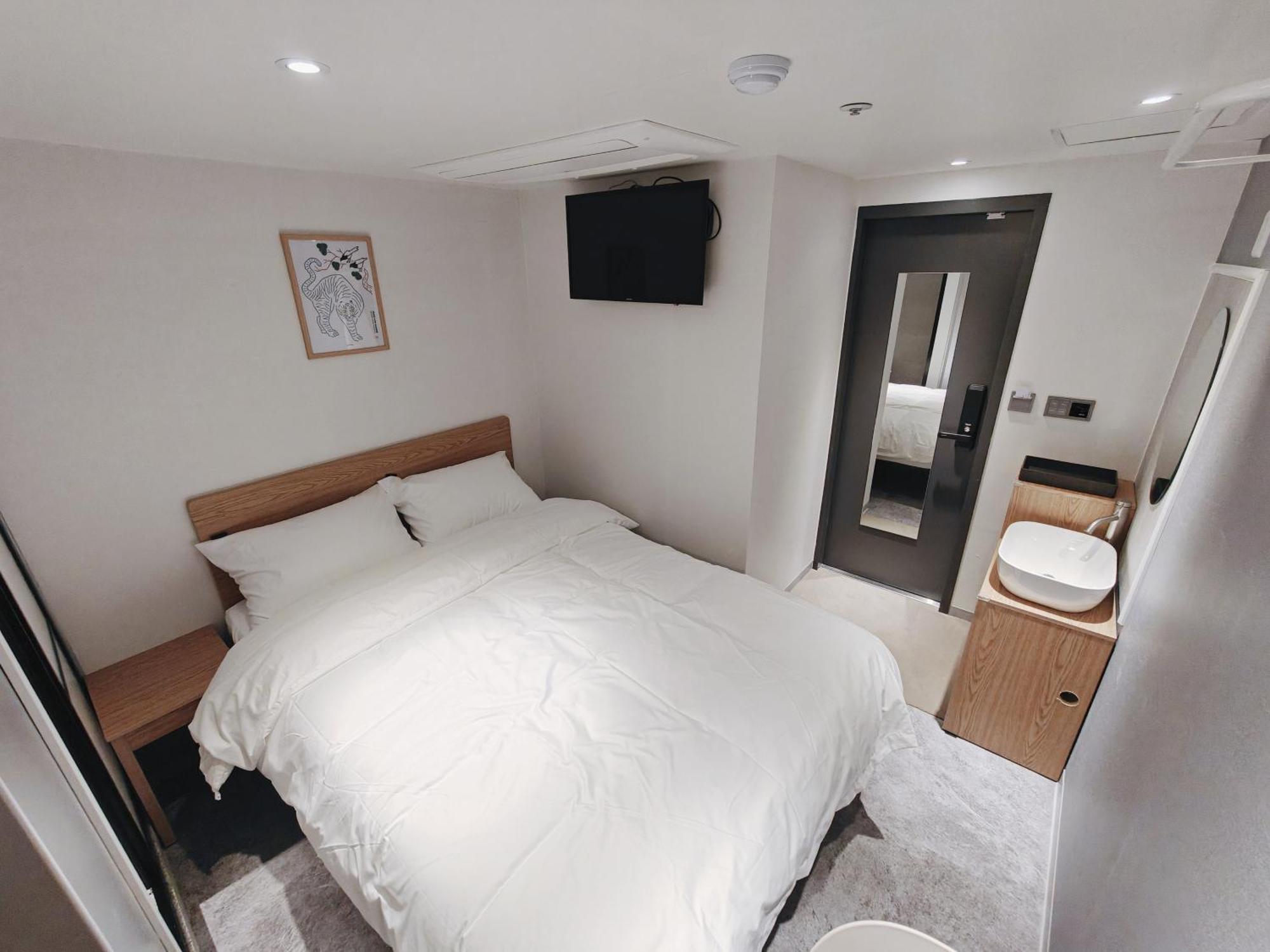 L Hostel Seoul Exterior photo
