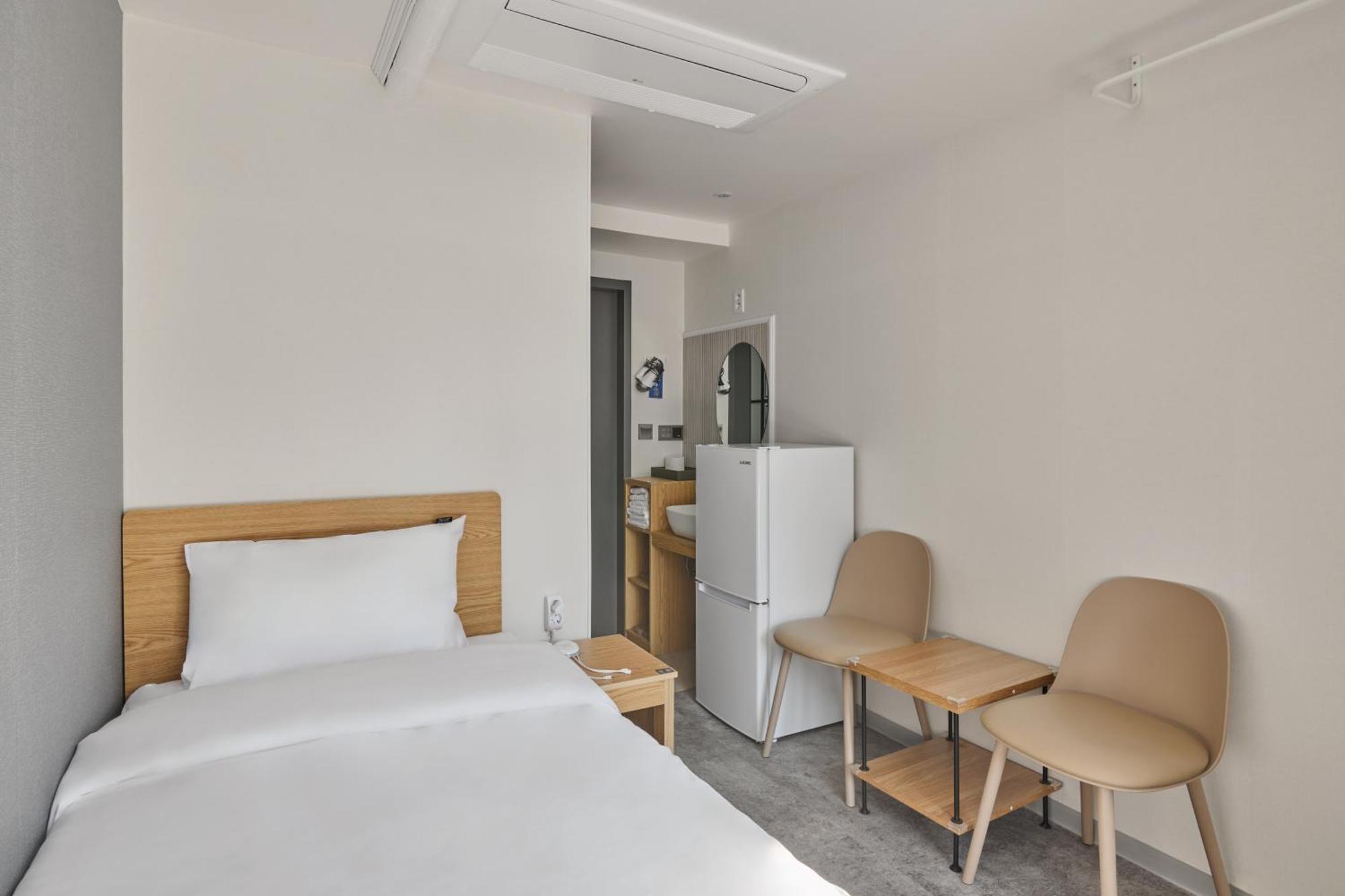 L Hostel Seoul Exterior photo