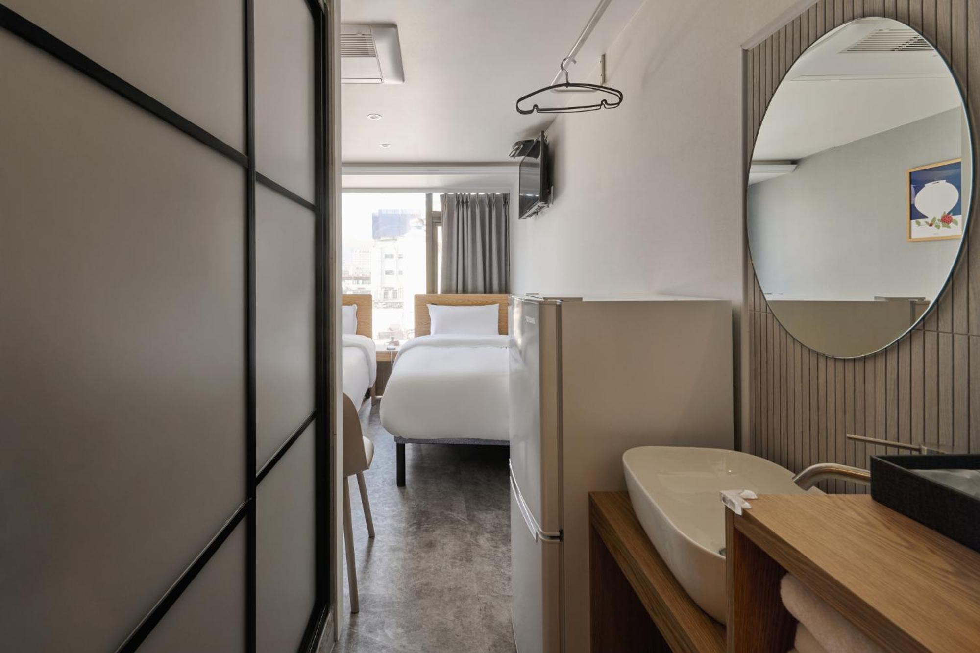 L Hostel Seoul Exterior photo