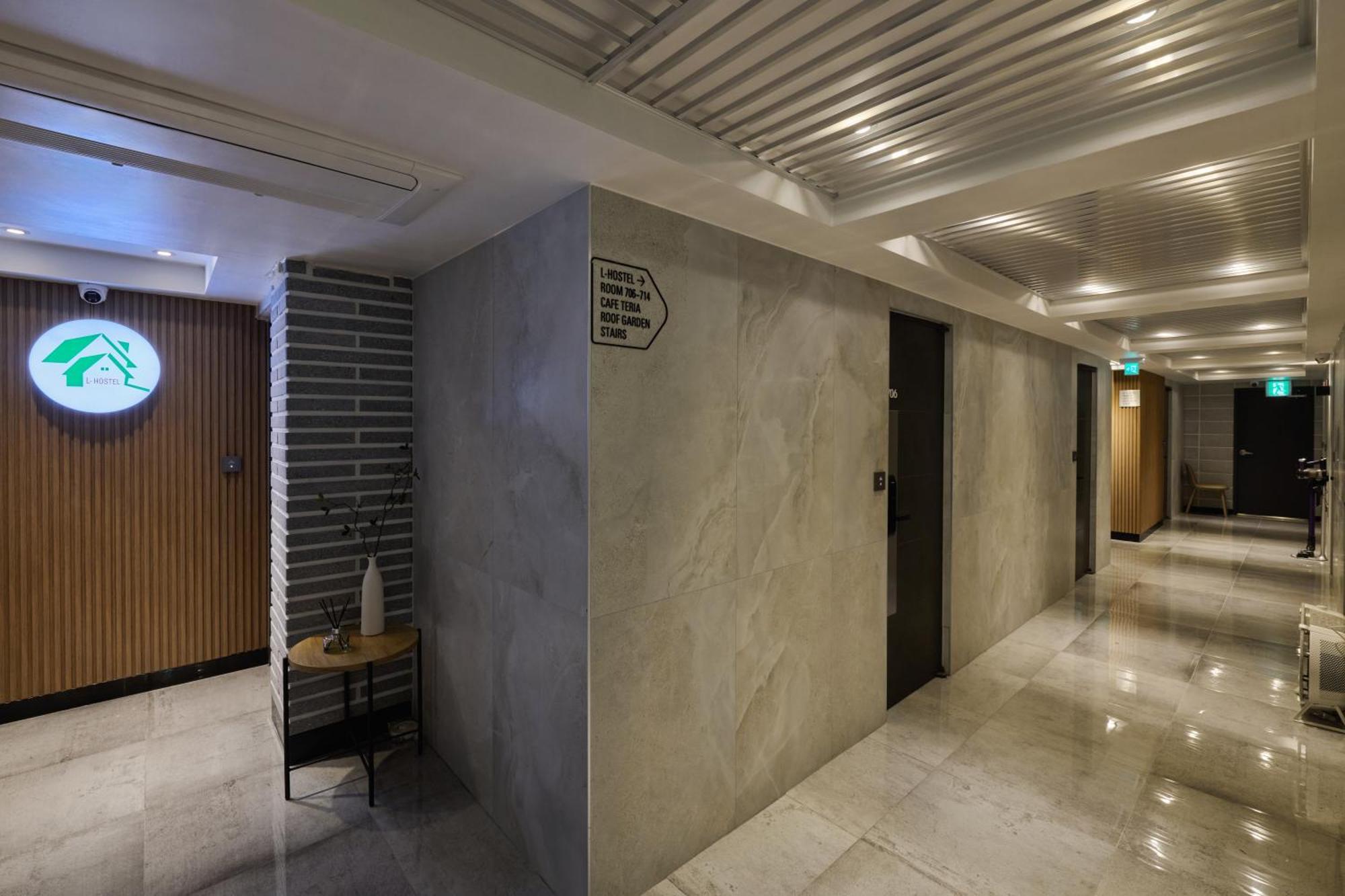 L Hostel Seoul Exterior photo