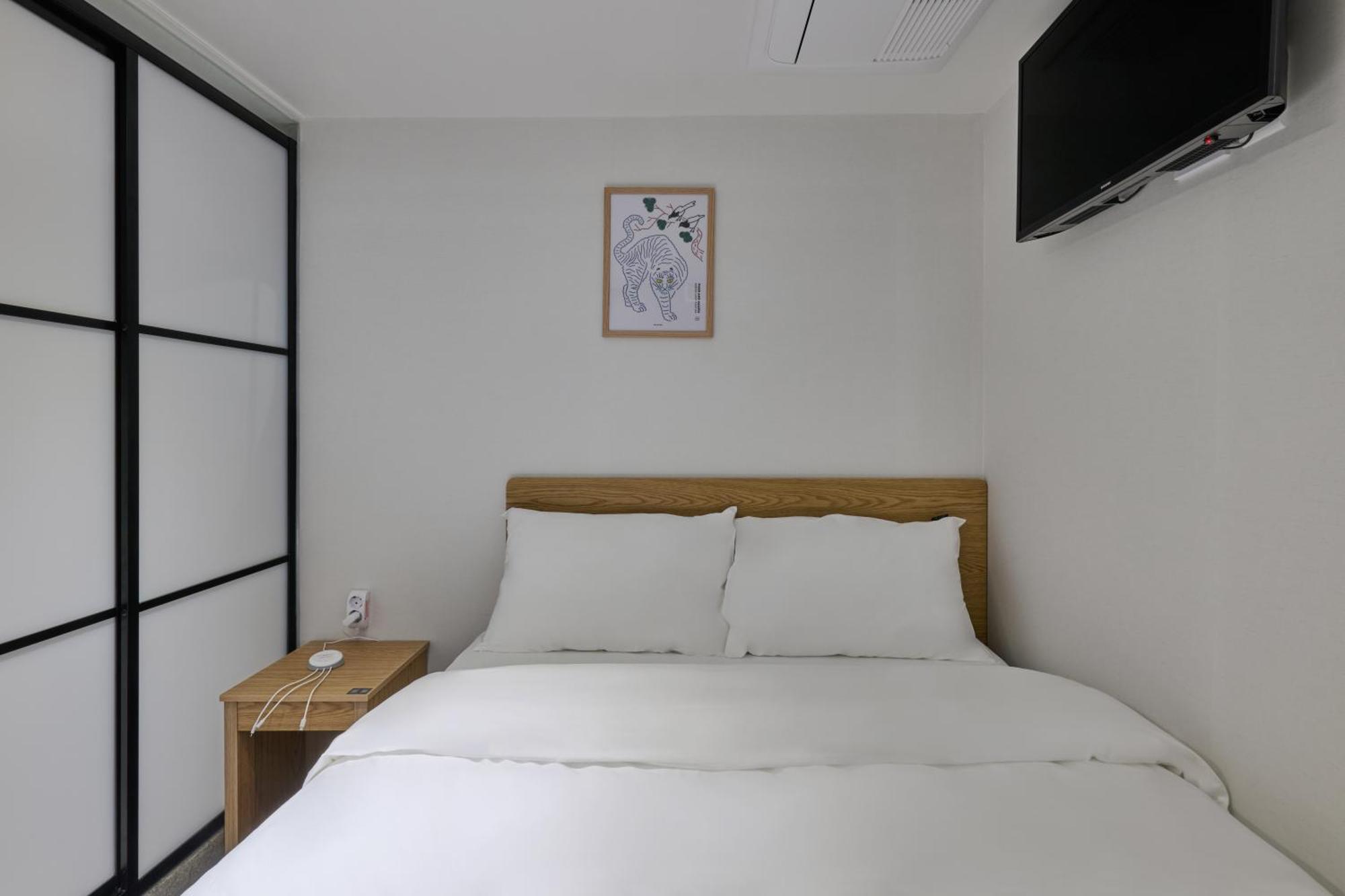 L Hostel Seoul Exterior photo